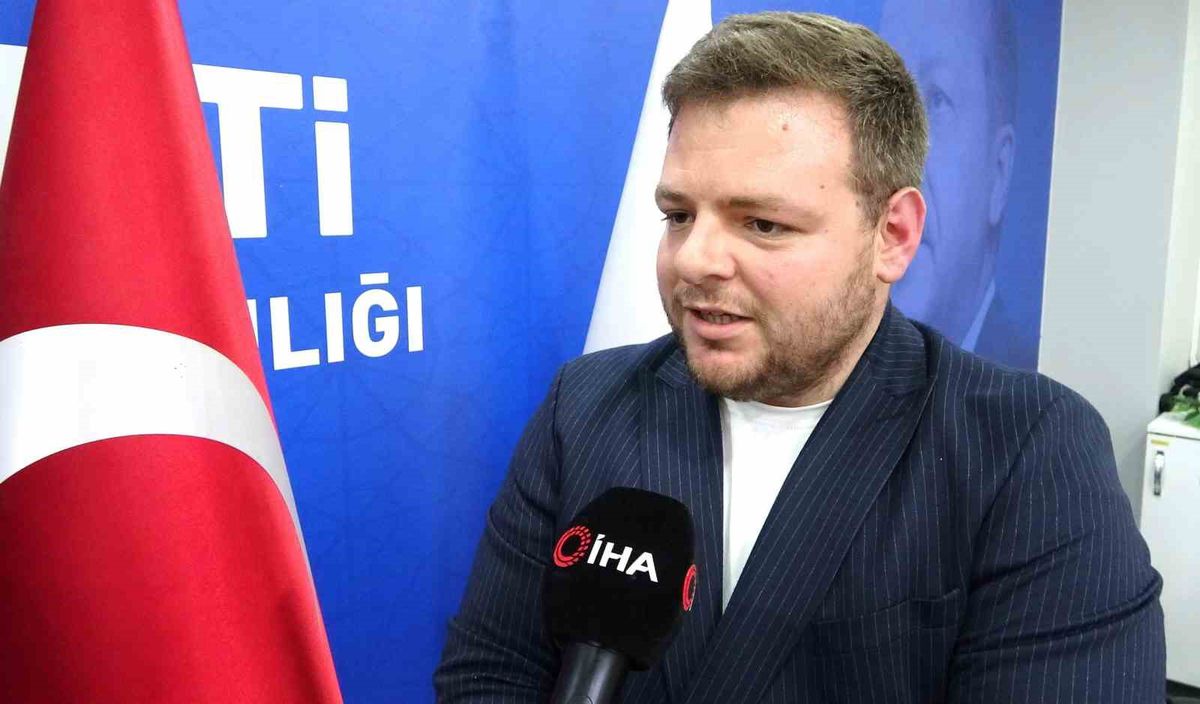 AK Parti Kütahya Gençlik Kolları Başkanı istifa etti