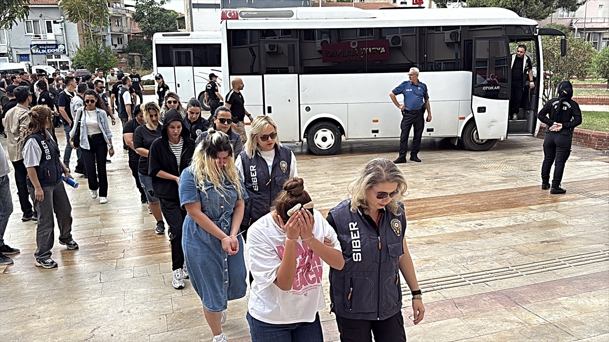 Aydın merkezli 7 ilde yasa dışı bahis operasyonunda 27 zanlı tutuklandı
