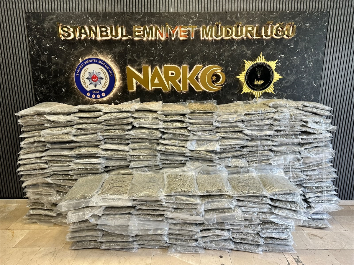 Beykoz'da uyuşturucu operasyonunda 3 zanlı yakalandı
