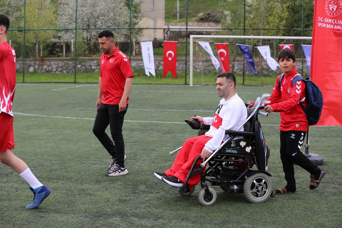 Bitlis Hizan'da 19 Mayıs Coşkusu