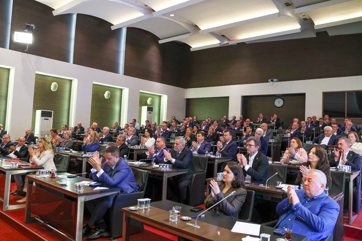 CHP'de Yeni Parti Hazırlığı: 90'ı Aşkın Vekil Kurucular Kurulu İçin İmza Verdi
