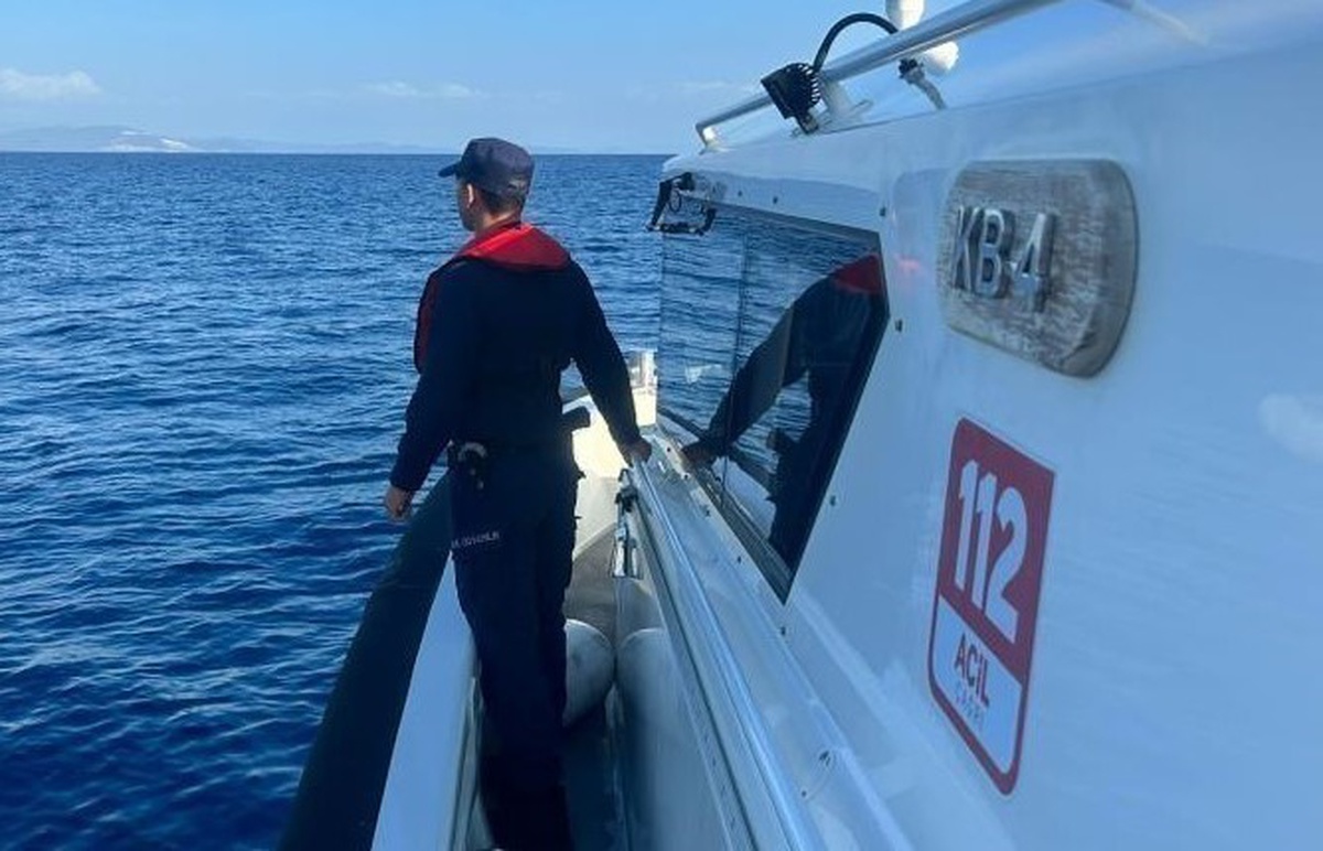 Didim'de yurt dışına çıkış hazırlığındaki 9'u çocuk 39 düzensiz göçmen yakalandı