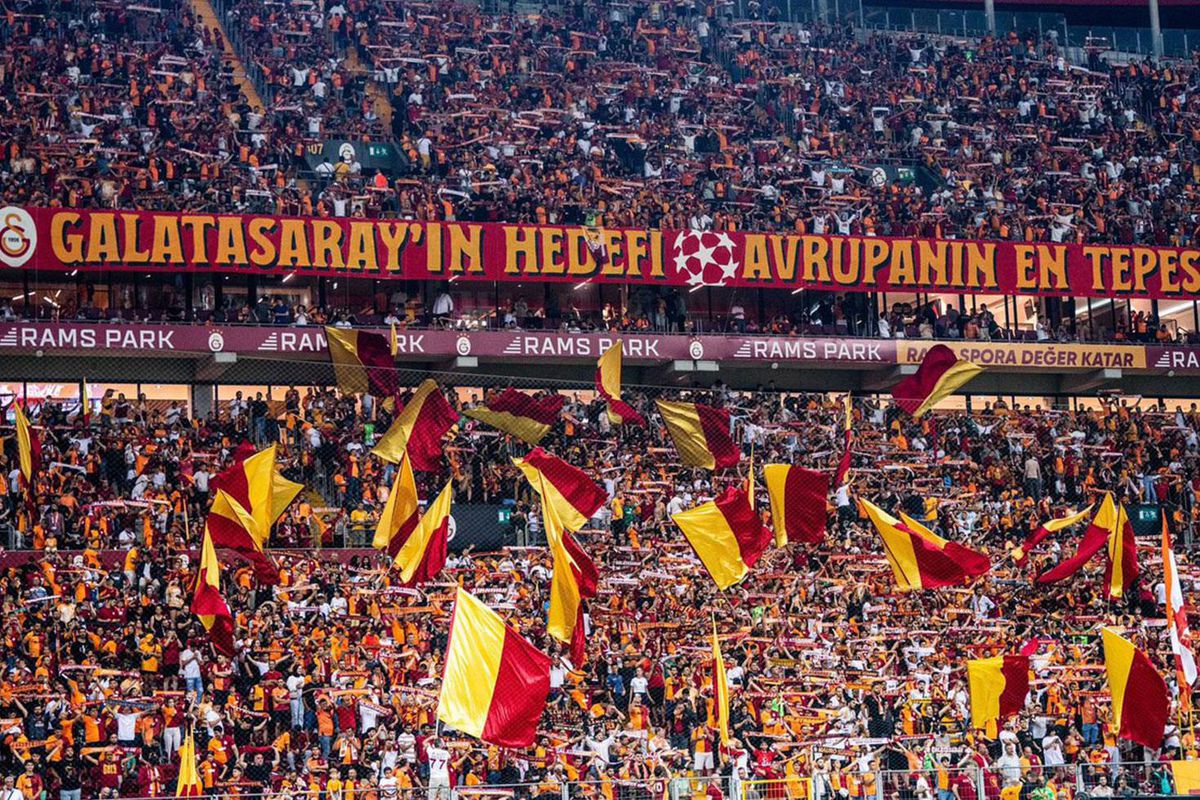 Galatasaray'da ayrılık! Karar verildi gidiyor