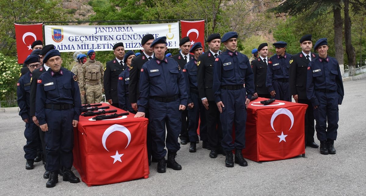 Gümüşhane'de engelli gençler temsili askerlik yaptı