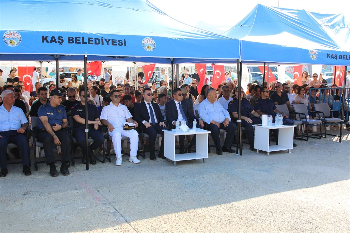 Kaş'ta Denizcilik ve Kabotaj Bayramı kutlandı