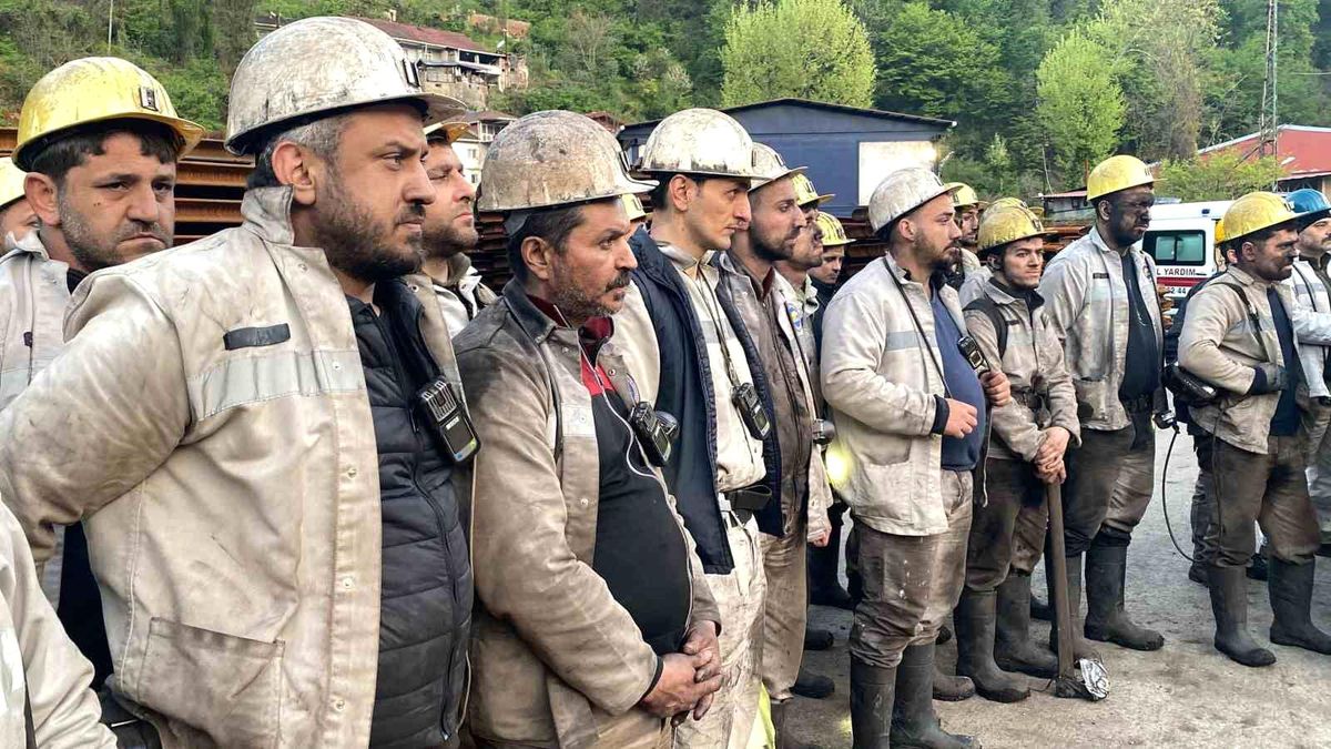 Maden ocağında hayat kurtaran tatbikat