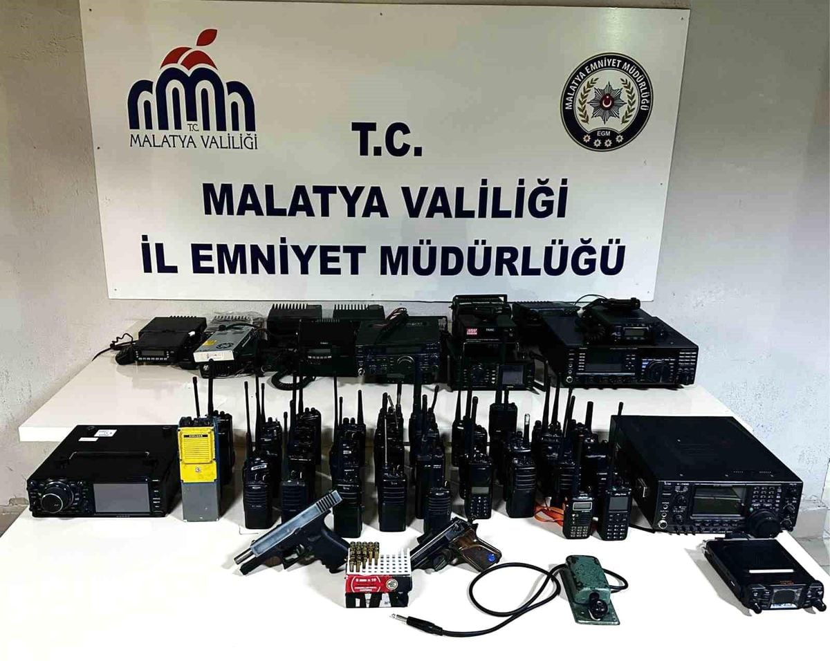 Malatya'da emniyet frekanslarını dinleyen 6 şüpheliye operasyon