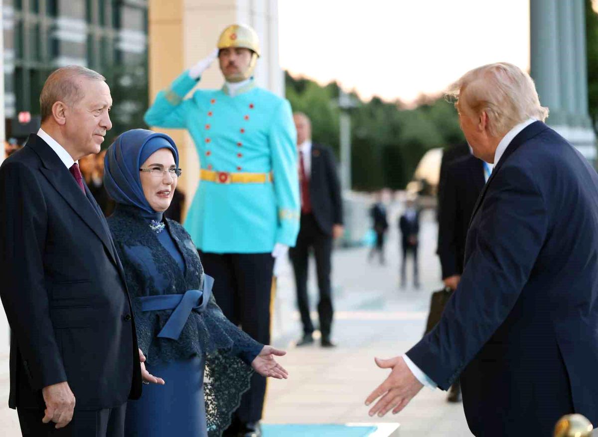 NATO Zirvesi'nde Erdoğan'dan liderlere resepsiyon
