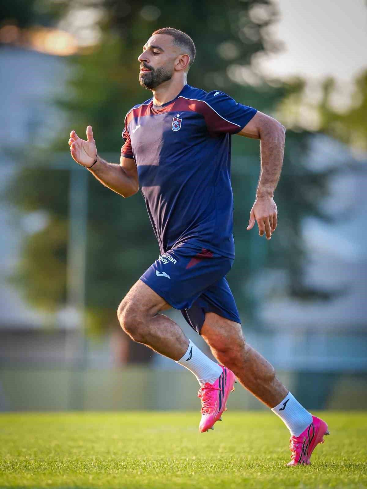 Salah'tan Trabzonspor'da ilk antrenman
