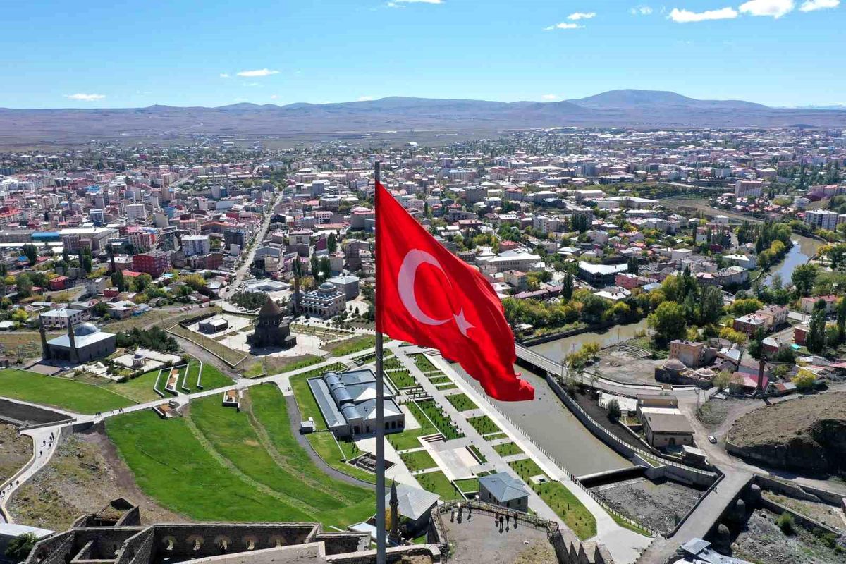 Sınır kenti ama sınırda kaldı! Kars dış ticarette alarm veriyor