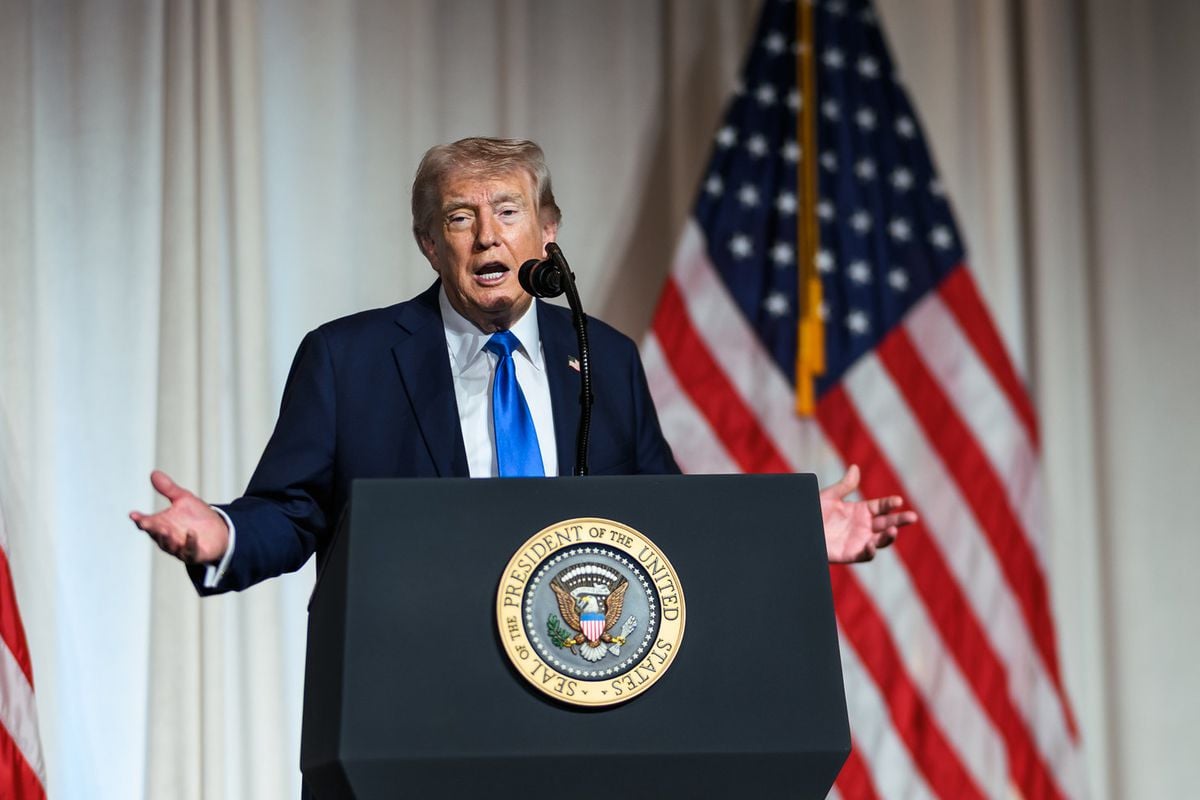 Trump'tan “Kurşun geçirmez yelek giyer misiniz